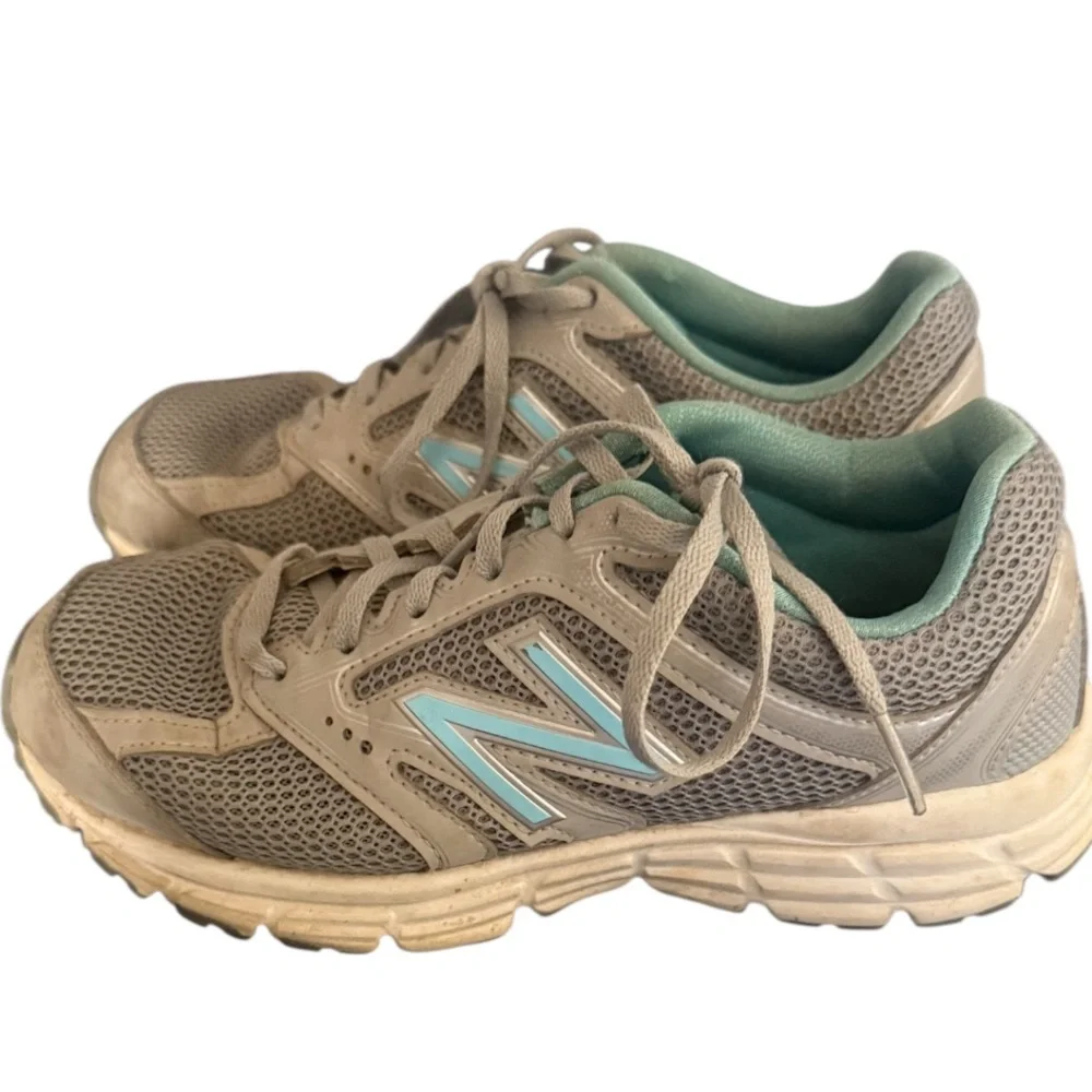 New Balance Women's Gray and Light Blue Athletic Shoes